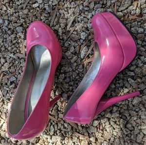 Hot pink pumps
